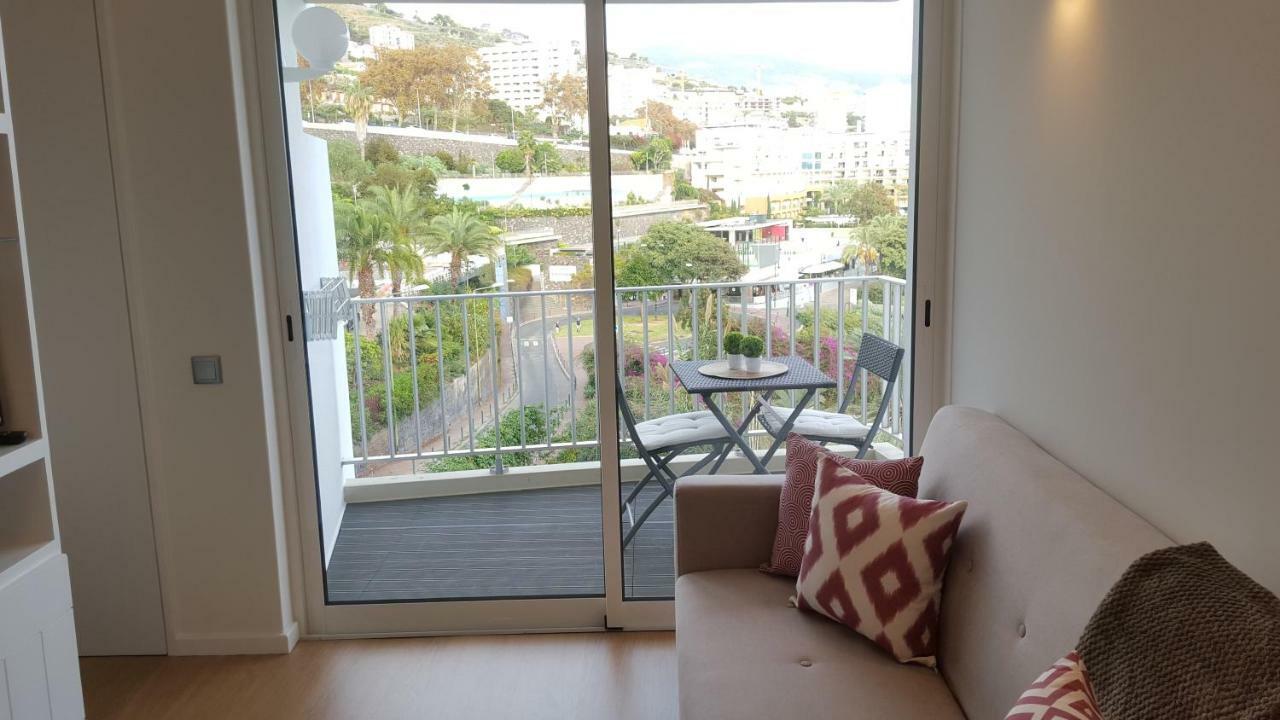 Apartamento Funchal Com Piscina Eksteriør billede